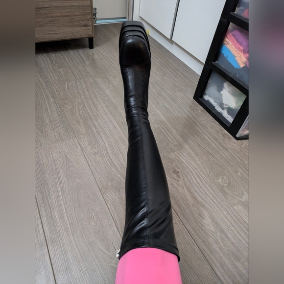Sale🩷New, gorgeous black knee high boots women's size 8 perfect condition - Picture 5 of 7